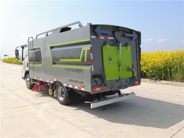 東風D916方抑塵車參數