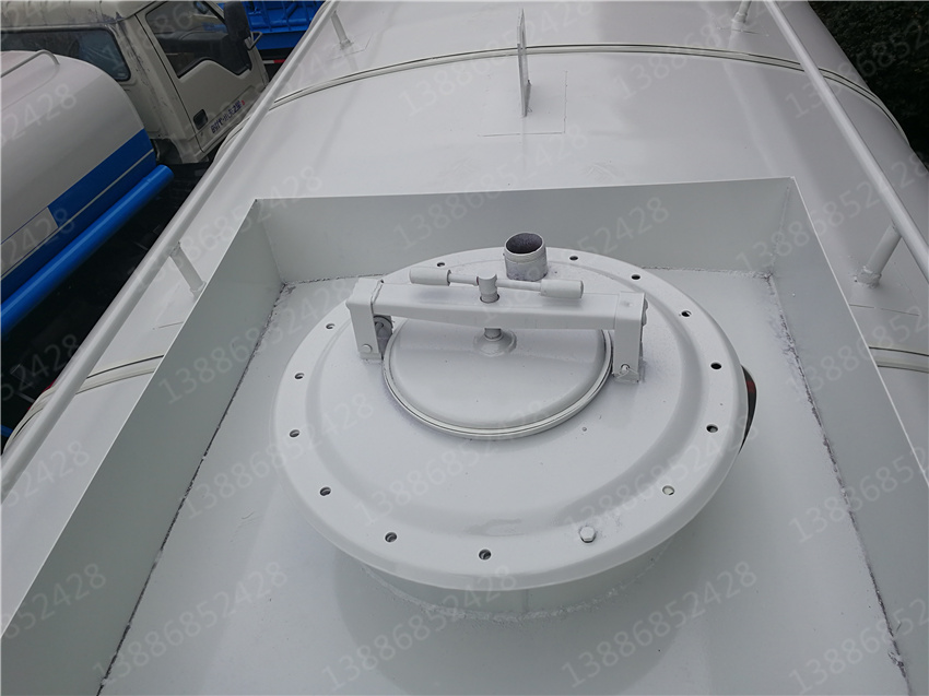 CLT5070ZLJEQ6型自卸式垃圾車圖片|參數|配置|價格